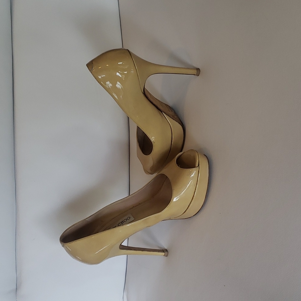 Jimmy Choo size 8
